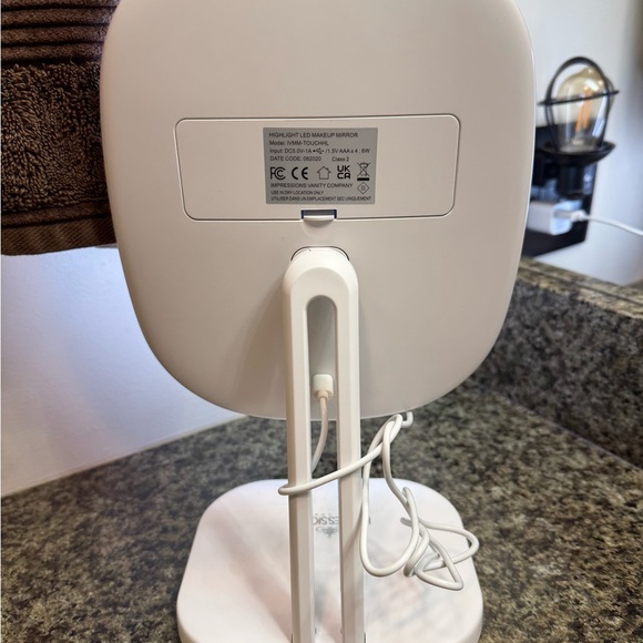 Illuminated Vanity Mirror with Touch Control - Picture 4 of 6